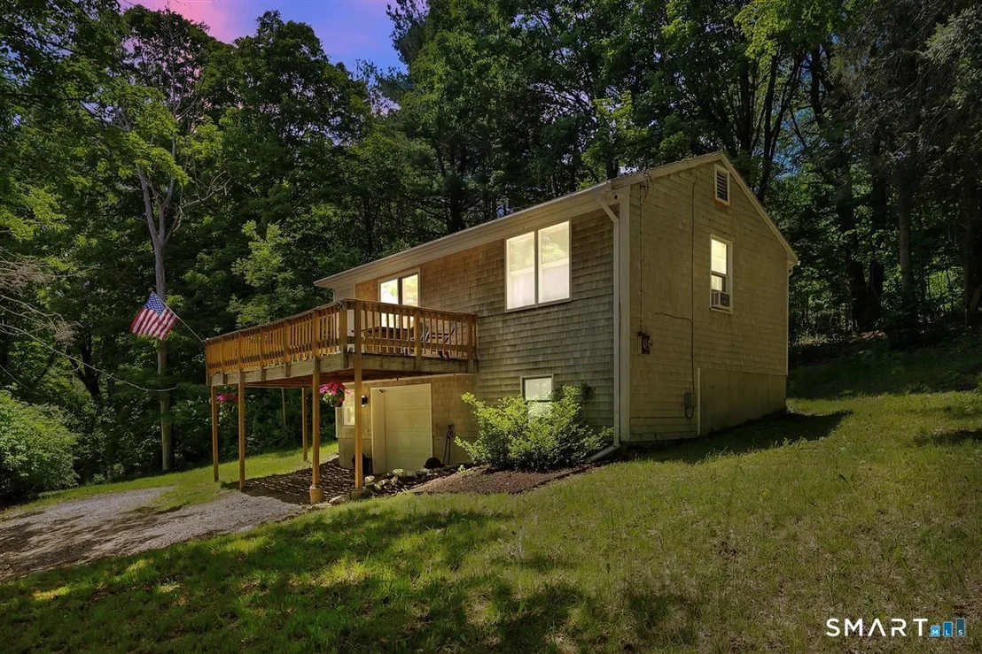 Photo of 43 Flagg Hill Road