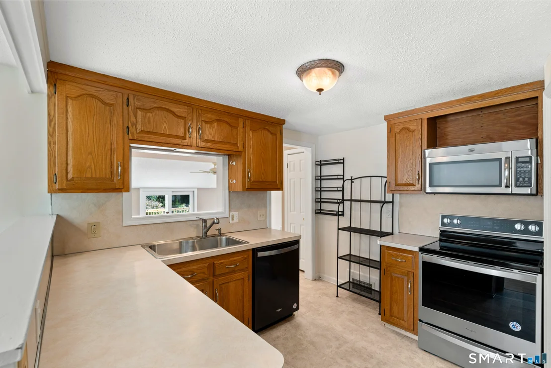 Photo of 43 Sunset Road