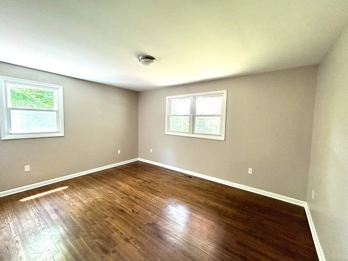 Photo of 241 Forest Road