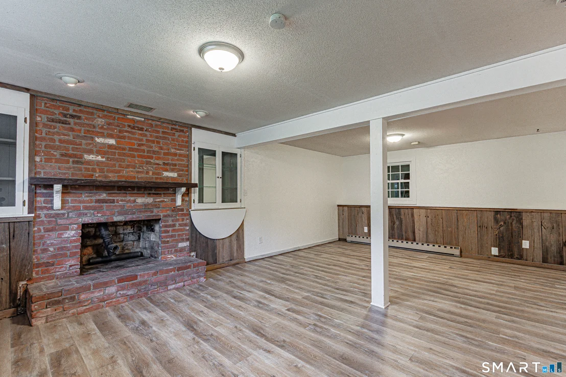 Photo of 94 Winding Brook Road