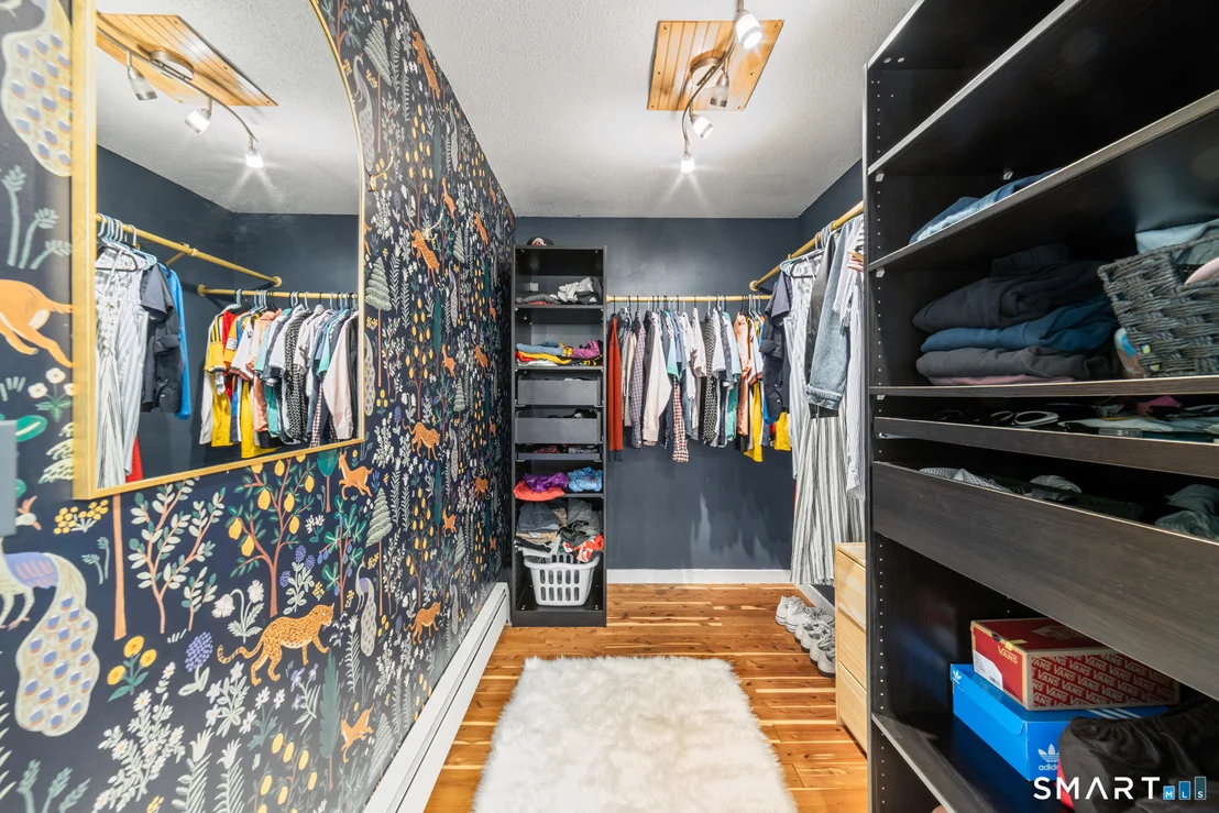 Photo of 168 Maple Avenue