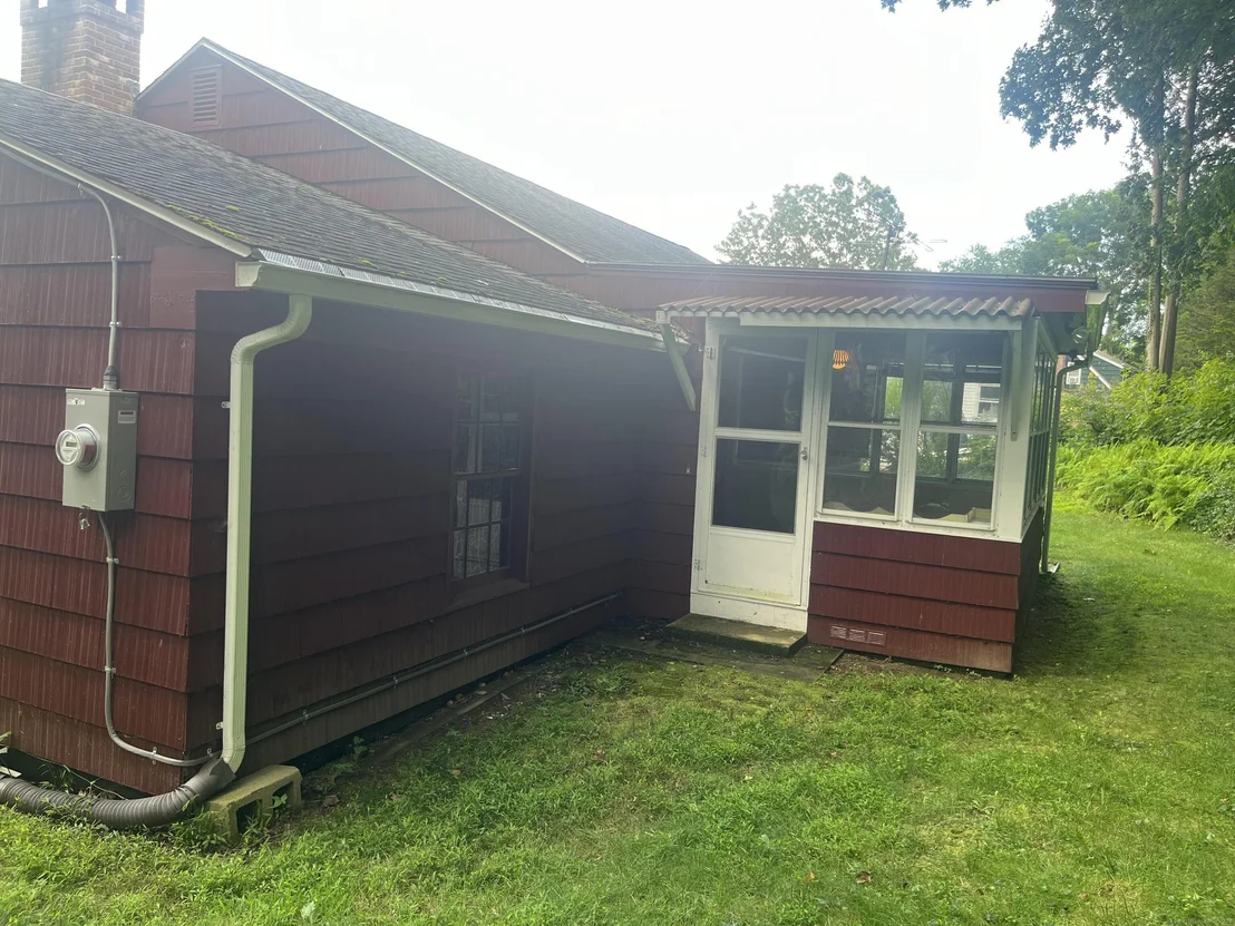 Photo of 8 Laurel Glen Road