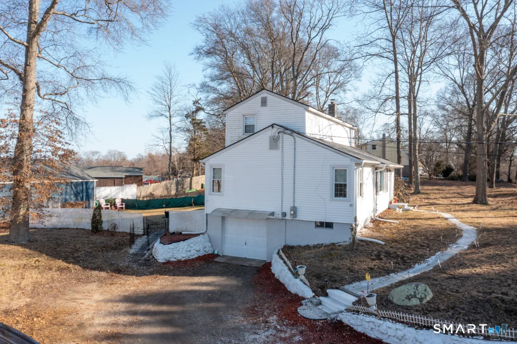 Photo of 10 Beach Park Road