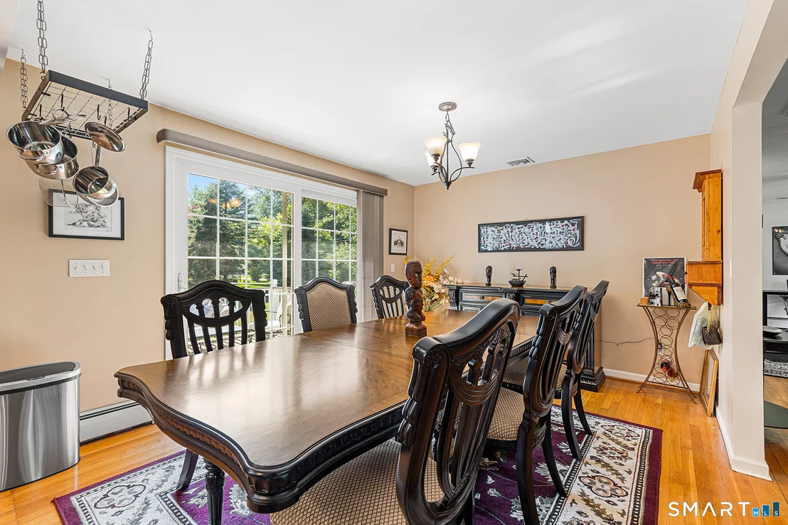 Photo of 650 Racebrook Road