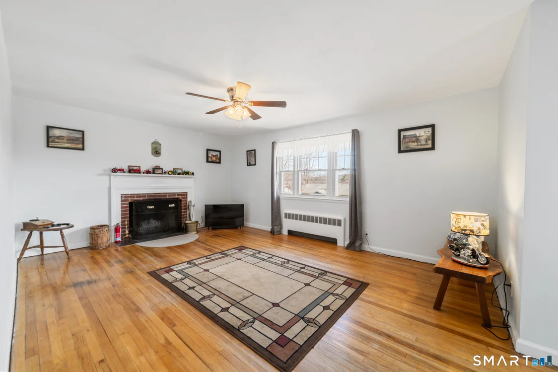 Photo of 213 Spring Street