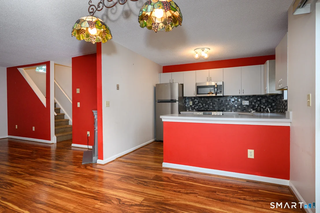 Photo of Unit 25D at 925 Oronoke Road