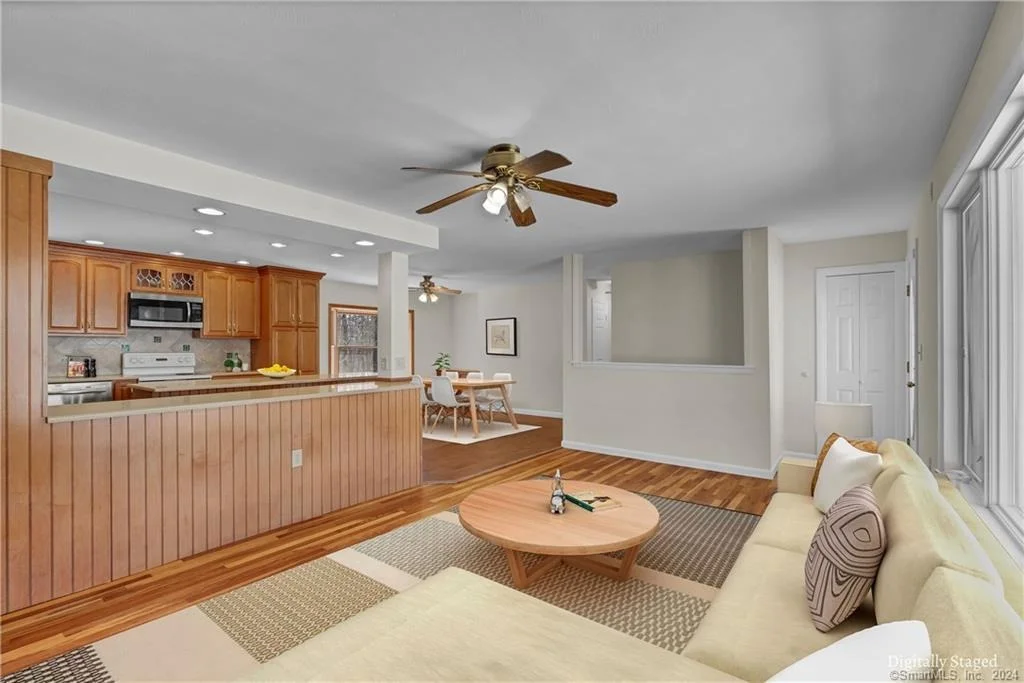 Photo of 309 Savage Hill Road
