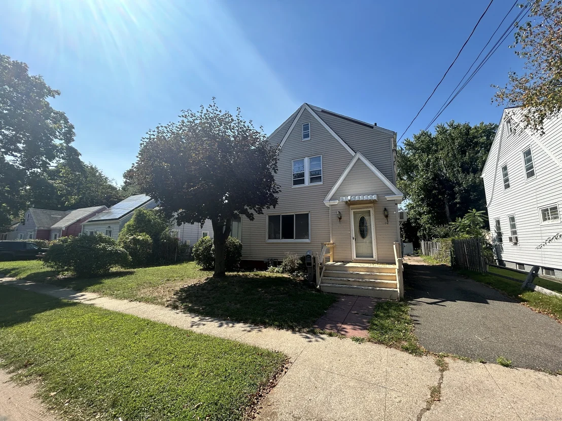 Photo of 106 Elmer Avenue