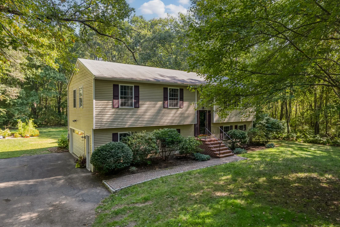 Photo of 2270 Durham Road