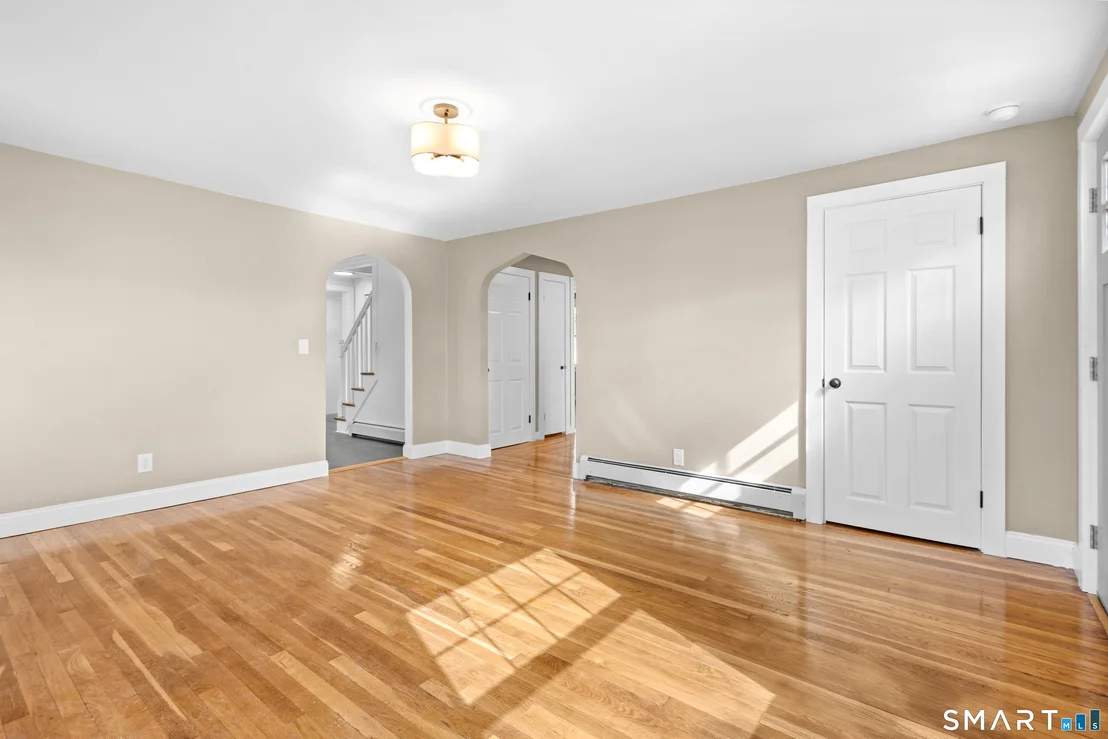 Photo of 395 Maple Street