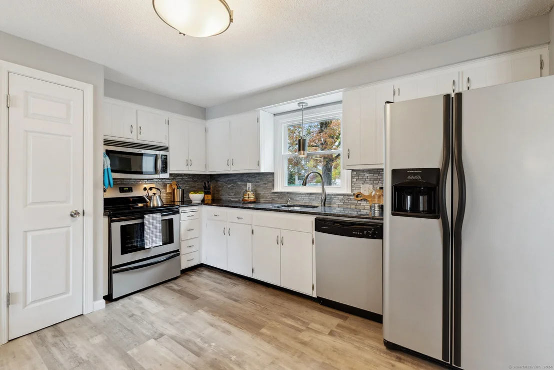 Photo of 74 Ledgecrest Terrace