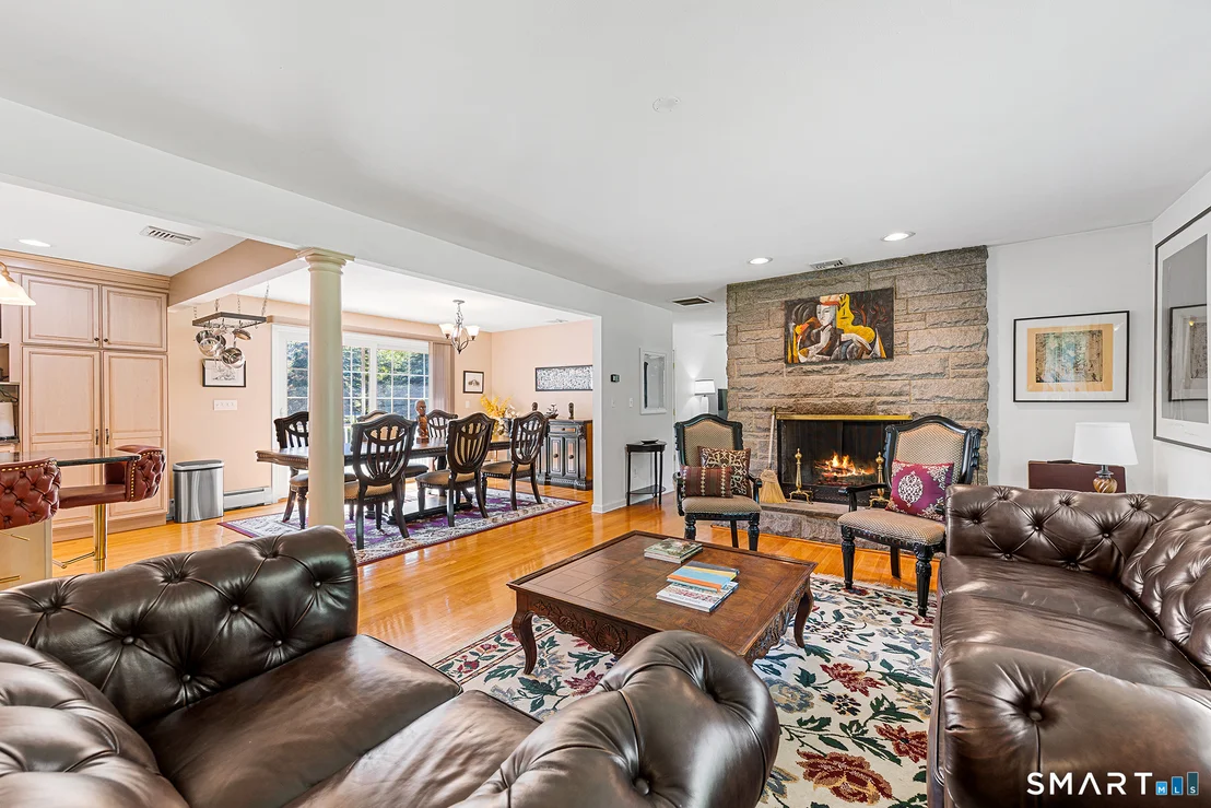 Photo of 650 Racebrook Road