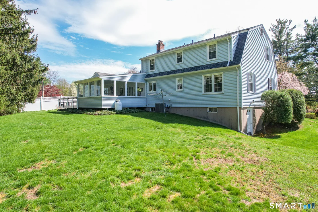 Photo of 230 Wallingford Road