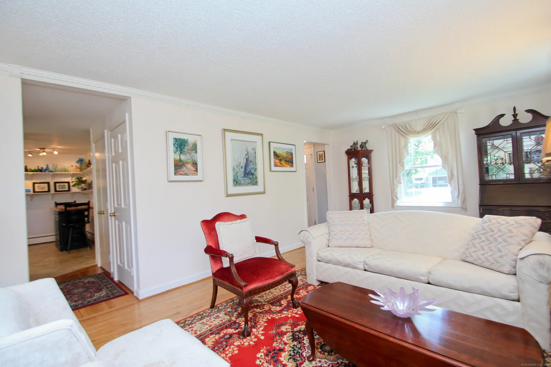 Photo of 150 Pleasantview Drive