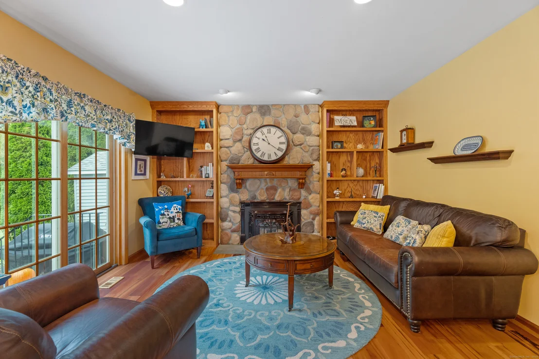 Photo of 5 Taylor Lane