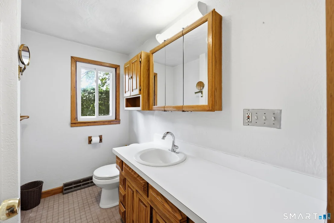 Photo of 186 Jackson Drive
