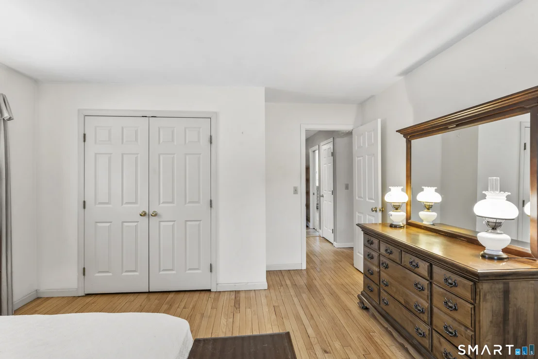 Photo of 6 Crestwood Drive