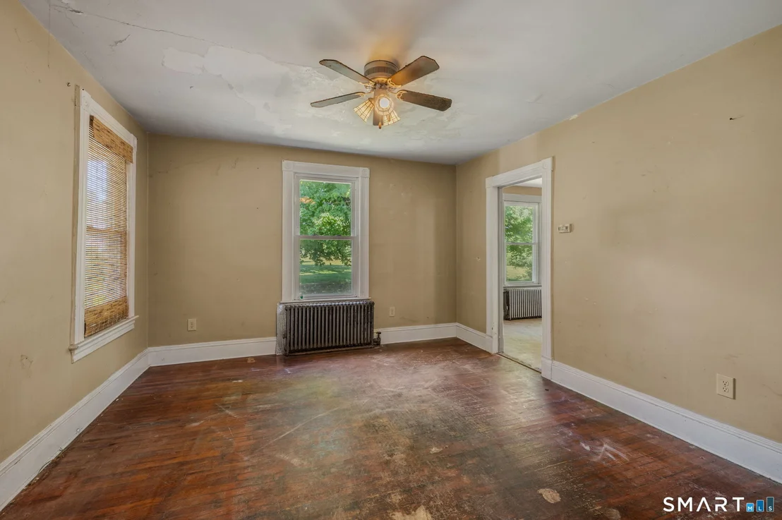 Photo of 180 North Road