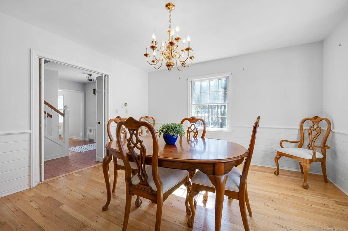 Photo of 341 Greenwoods Road