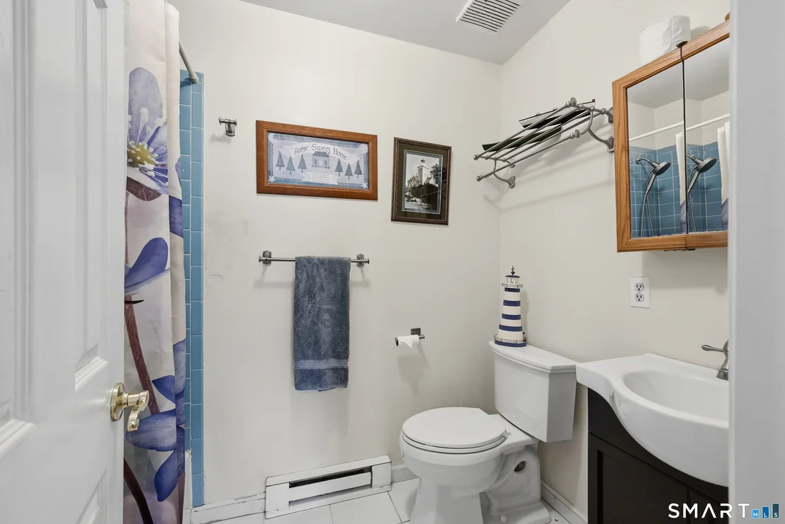 Photo of 27 Danvers Road