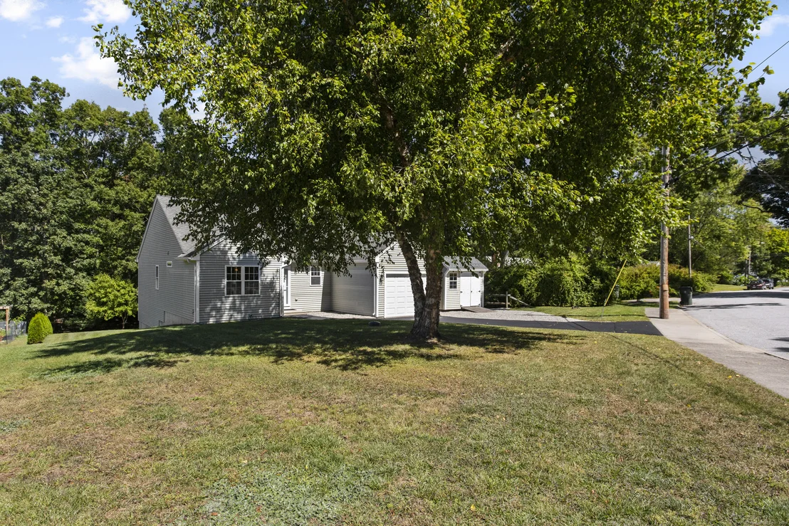 Photo of 66 Lynwood Drive