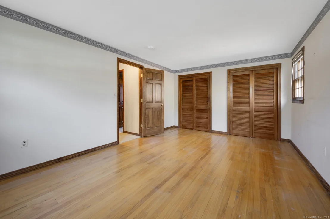 Photo of 8 Valley View Drive