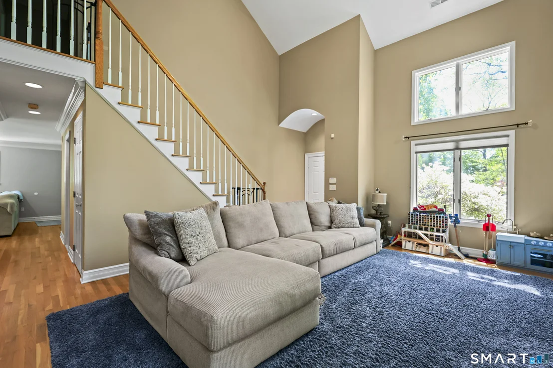 Photo of 571 Belden Hill Road