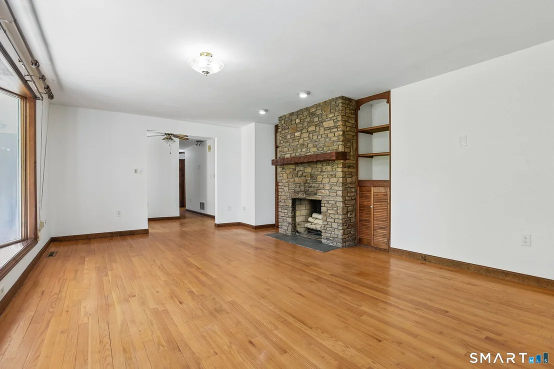 Photo of 10 Chris Drive