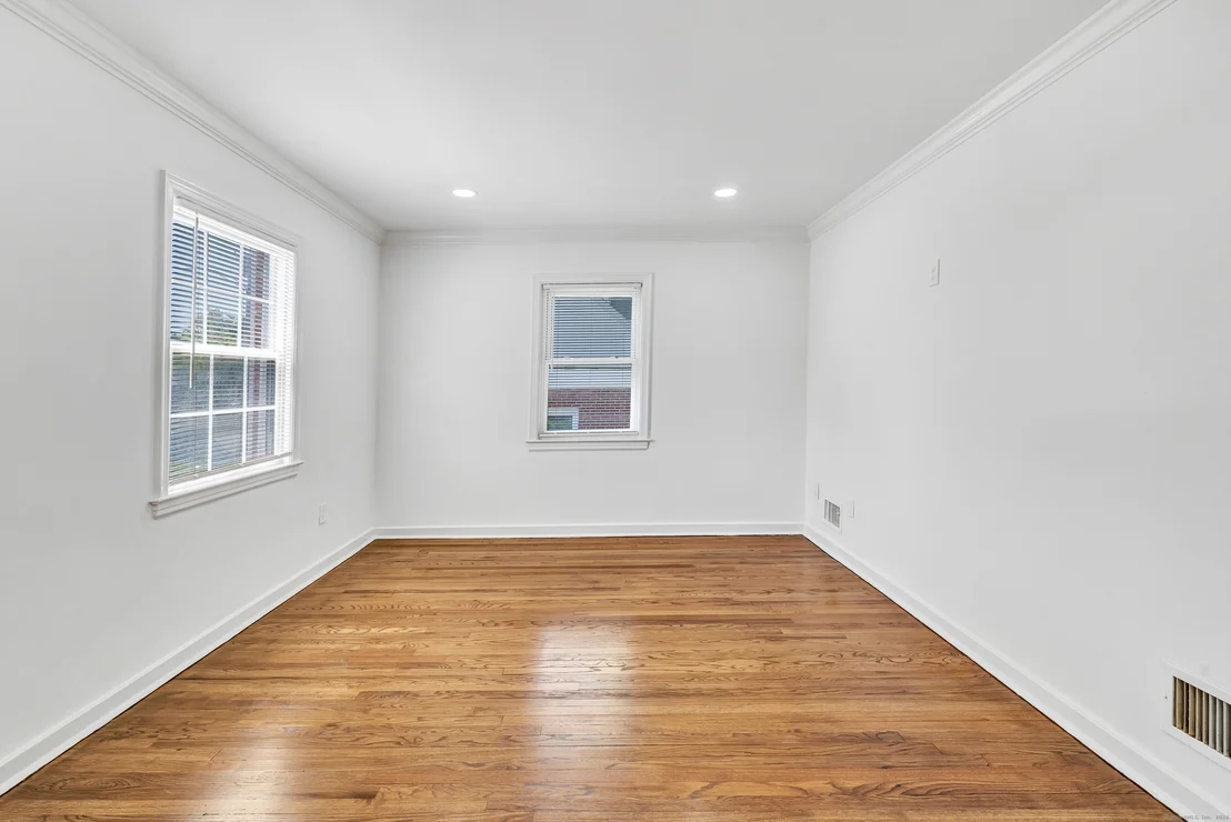 Photo of 135 Oberlin Road