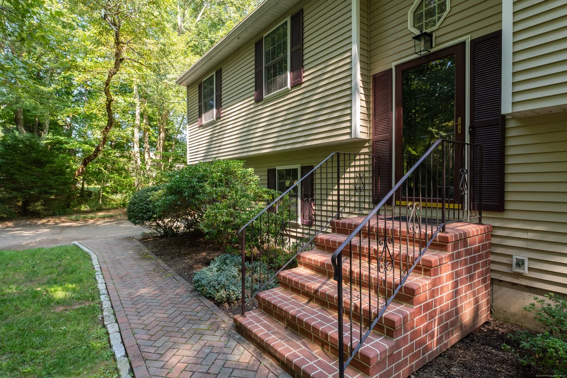 Photo of 2270 Durham Road