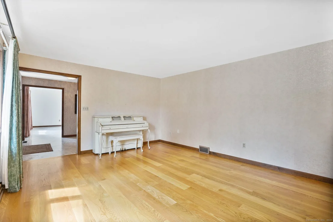 Photo of 48 Gray Road