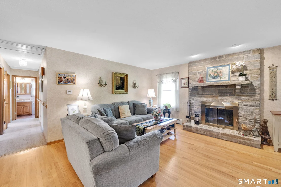 Photo of 32 Kibbe Road