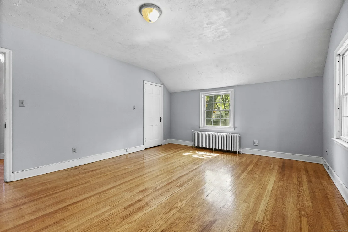 Photo of 175 Lambert Avenue