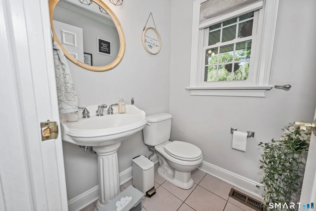 Photo of 170 Valley View Road