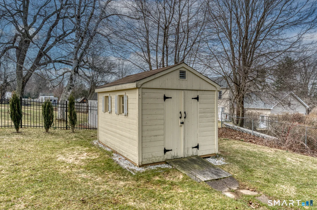 Photo of 116 Fairlawn Drive