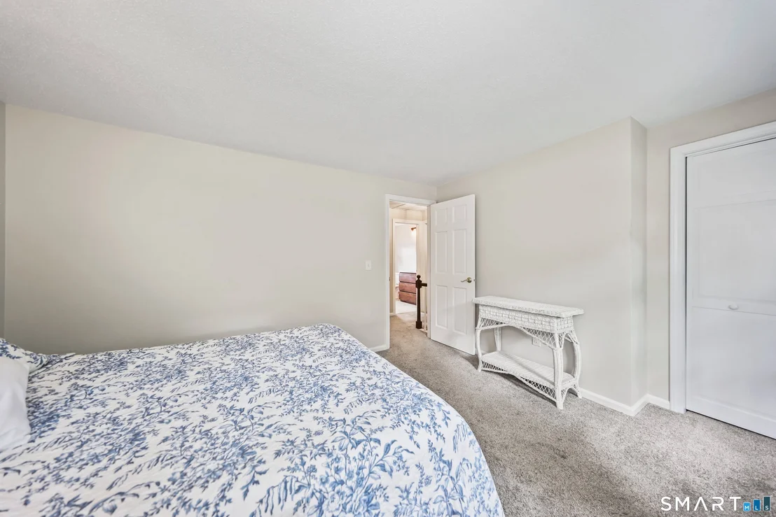Photo of 2 Meadowside Drive