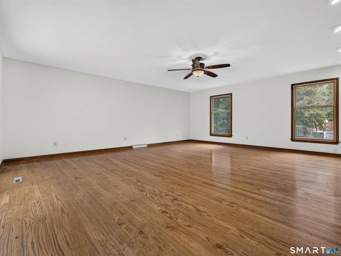Photo of 345 Payne Drive