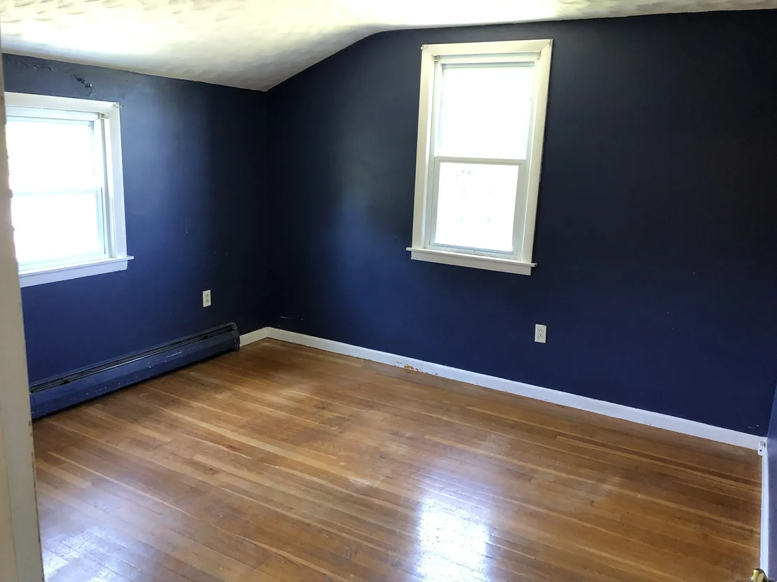 Photo of 10 Sam Street