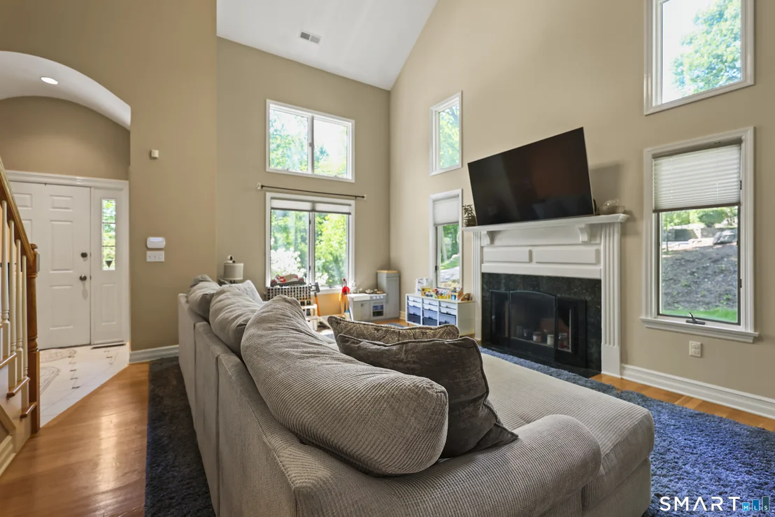 Photo of 571 Belden Hill Road