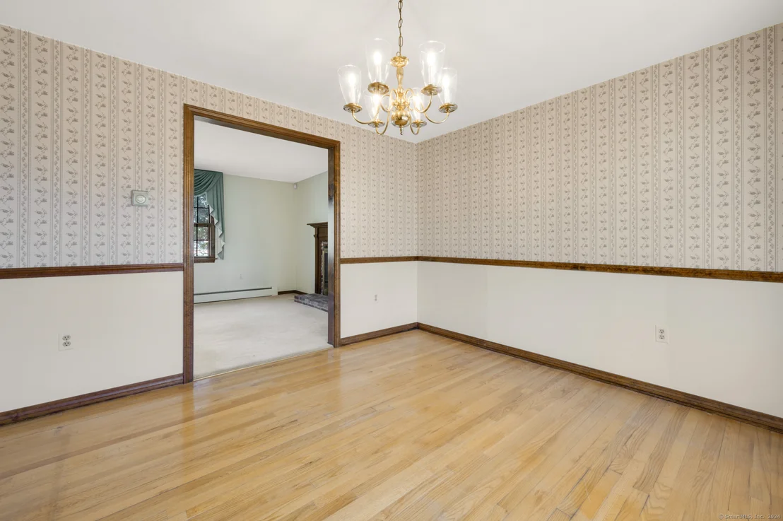 Photo of 8 Valley View Drive