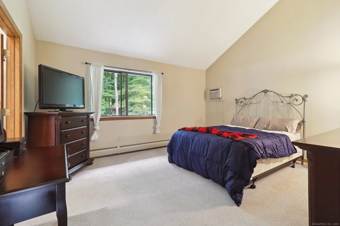 Photo of 13 Coventry Lane