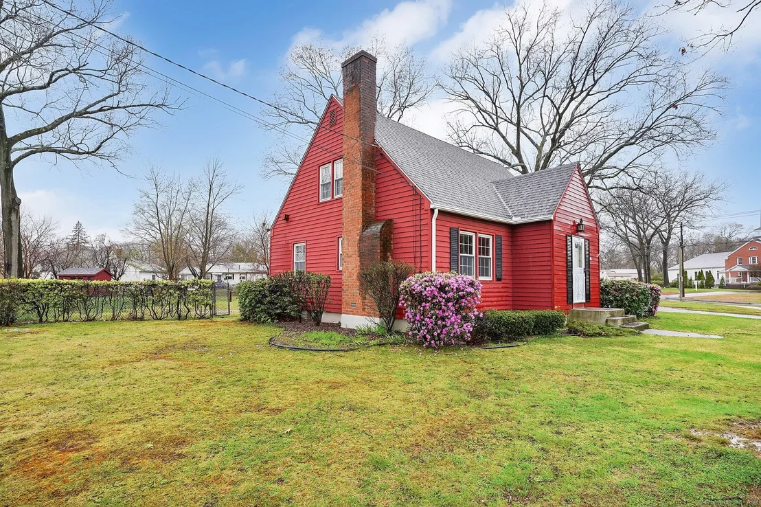 Photo of 459 Elm Street