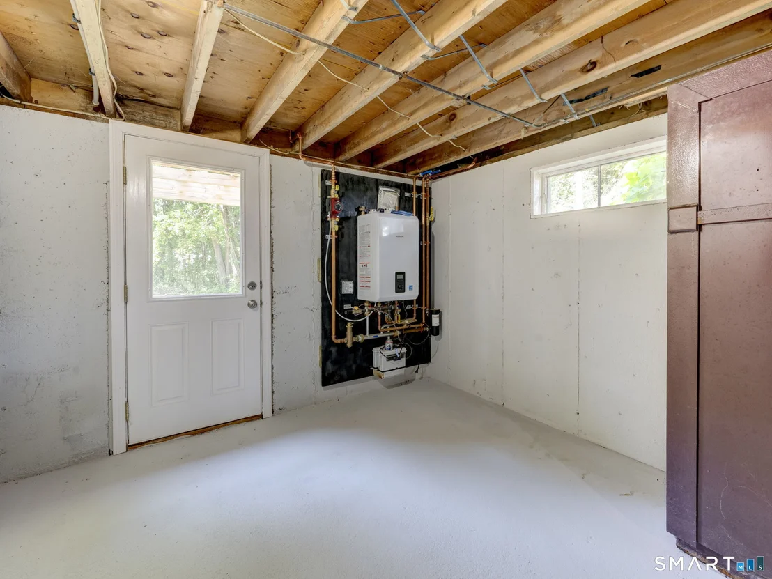 Photo of 27 Meadow Road