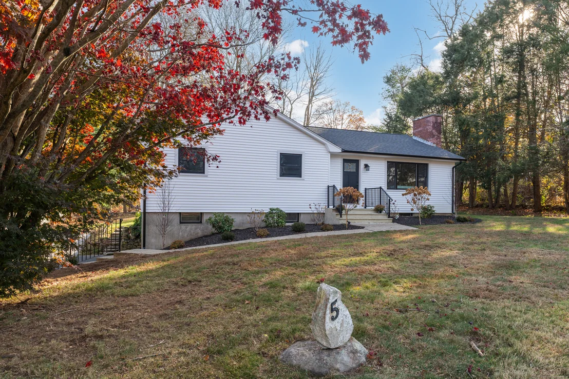 Photo of 5 Grabner Drive