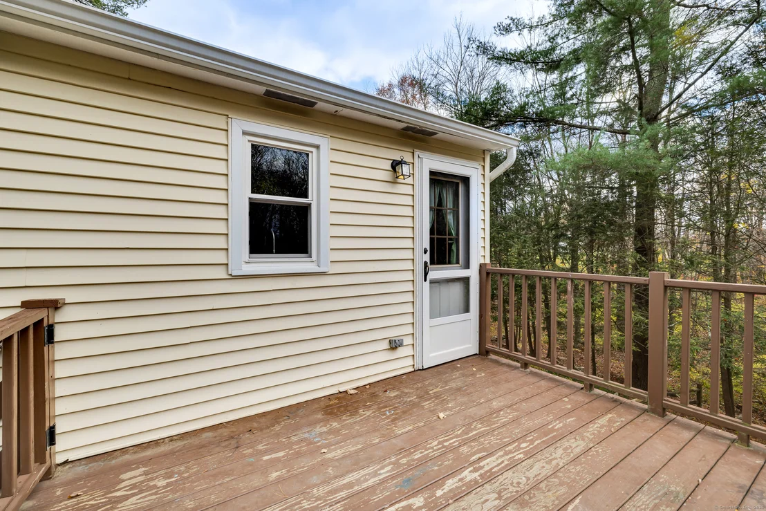 Photo of 595 Torringford Street