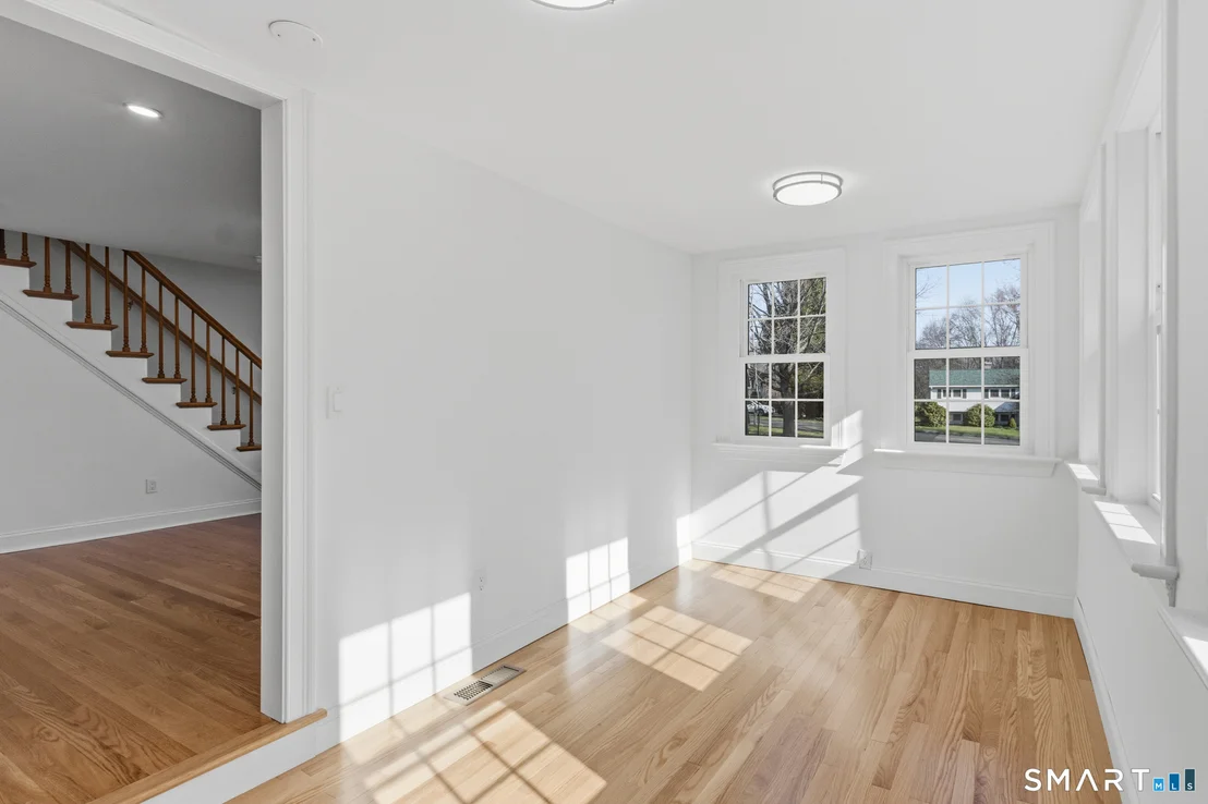 Photo of 395 Cross Hill Road