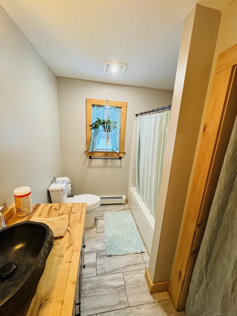 Photo of 154 Sunset Hill Road