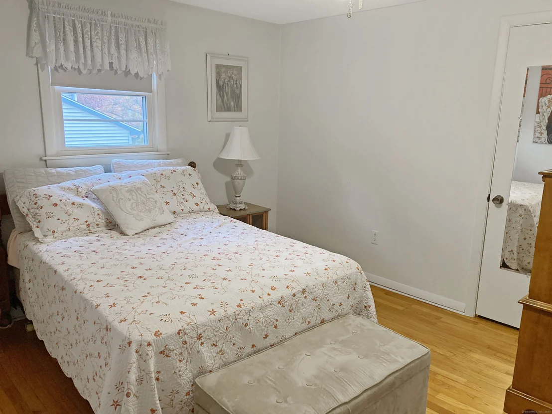 Photo of 378 Mansfield Avenue