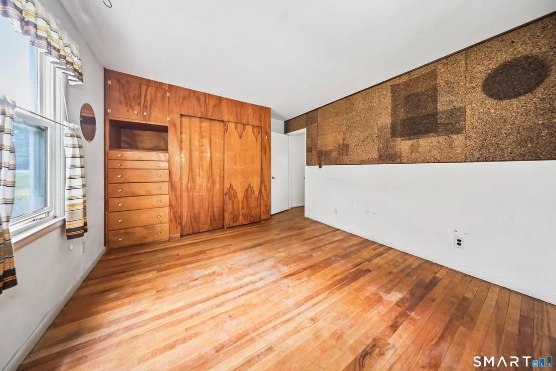 Photo of 339 Spring Hill Road