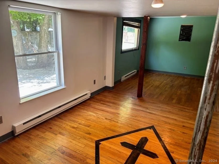 Photo of 123 Boston Post Road